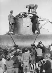 children inspecting Japanese midget submarine 1942