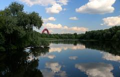 Scenic view of Zhivopisny Bridge in Northwest Moscow