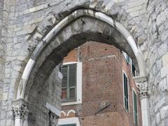 Genova Porta Soprana arch detail