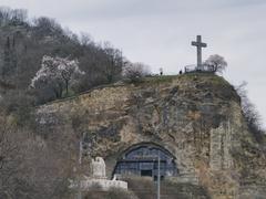 Budapest, Gellért Hill, Sziklatemplom