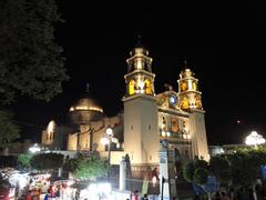 Night view of Tehuacán Cathedral