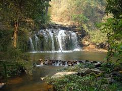 Trekking in Chang Mai, waterfall in dry season