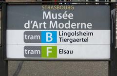 Haltestellenschild der Straßburger Straßenbahn