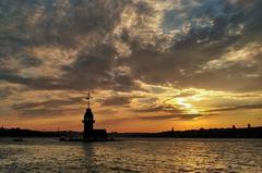 Maiden's Tower in Istanbul at sunset