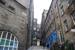 view of a steep street leading up to the Royal Mile in Edinburgh