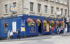 The World's End pub on The Royal Mile in Edinburgh