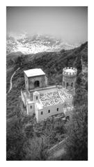 Torre Pepoli in grayscale