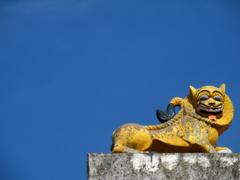 lion atop Venugopala Swamy temple