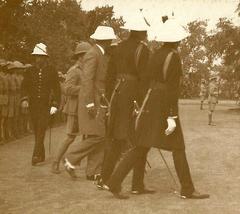 H.E. inspects the Guard of Honour