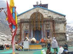 Beautiful Kedarnath Hindu Temple in India