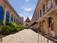 Wat Phra Sri Rattana Satsadaram in Bangkok, Thailand