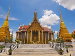 Wat Phra Sri Rattana Satsadaram in Bangkok, Thailand