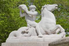 Wittelsbacher Fountain at Lenbachplatz in Munich