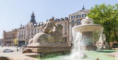 Wittelsbacher Fountain at Lenbachplatz in Munich, Germany