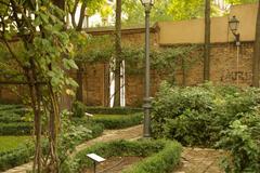 Jardin Principe de Anglona in Madrid