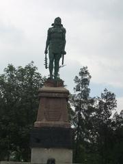 Statue of Indios Verdes on its base