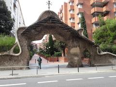 Grup d'habitatges de les cotxeres de Sarrià, passeig de Manuel Girona