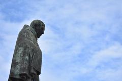 Statue of Saint Pasqual in front of the Basilica