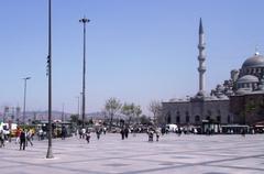 Istanbul Tahtakale street market