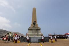 Ministro de Defensa Jakke Valakivi preside ceremonia por aniversario de las Batallas de San Juan y Miraflores