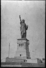 Completing the torch, Statue of Liberty