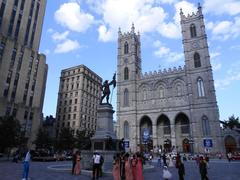 Basilique Notre-Dame de Montréal and Maisonneuve Monument