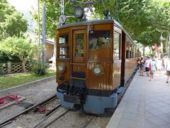 narrow-gauge train at Sóller terminus