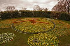 Geneva flower clock