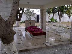 Grave of Major Raja Aziz Bhatti Shaheed Nishan e Haider in Ladian village
