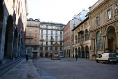 Piazza Mercanti in Milan on January 3, 2007