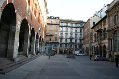 Piazza Mercanti in Milan on January 23, 2008