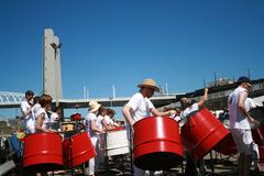 Allumés du Bidon group performing in Brest 2016