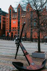 an anchor in front of the International Maritime Museum Hamburg