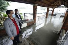 Flooding in Pasig River affecting Malacanang Palace during Typhoon Vamco