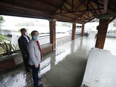 Flooding in the Pasig River affecting Malacanang Palace during Typhoon Vamco