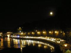 Night view of Lungotevere and Trastevere