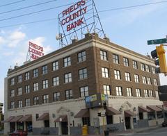 National Bank of Rolla building from 8th Street