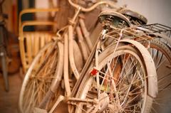 Abandoned bikes in Beijing's Huaqingjiayuan neighborhood