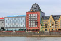 Silo 23 in Rheinauhafen, Cologne with ECR Offices and Siebengebirge