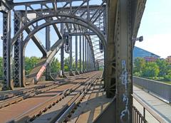 Deutschherrnbruecke in Frankfurt am Main, 2012