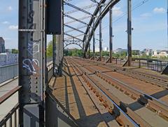 Deutschherrnbrücke in Frankfurt am Main taken in 2012 with a view towards the north