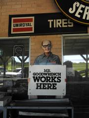 Route 66 Motors and Gift Shop in St. James, Missouri