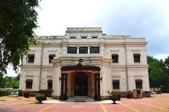 Front facade of Lalbagh Palace