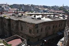 Panoramic view of Büyük Yeni Han and mosque from Büyük Valide Han's first floor