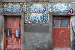 Casa da Rua de São Miguel nº 4 with traditional Azulejos in Vitória