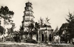 Thien Mu Pagoda in Hue, 1930 postcard