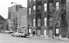 Near North Side, Chicago pedestrian street scene