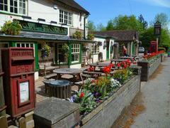 The Royal Standard pub on Wooburn Common Road