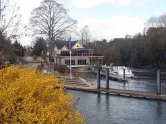 Cafe at Boulters Lock