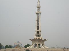 Minar-e-Pakistan monument in Iqbal Park, Lahore